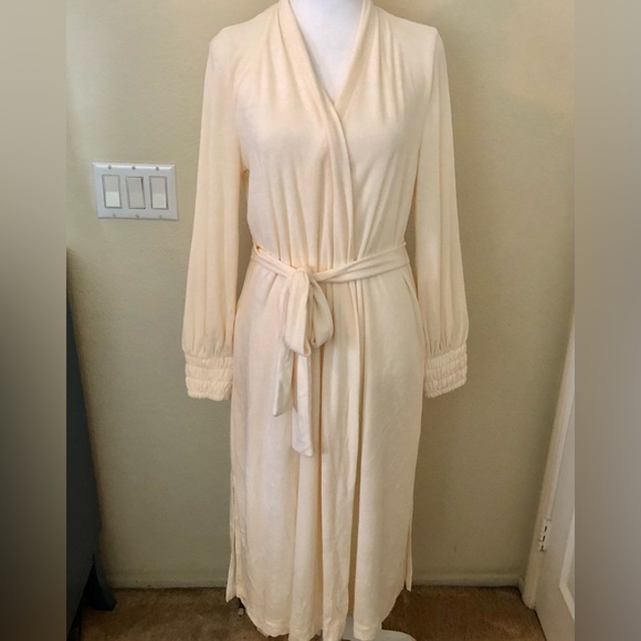 Soma Other - Soma Cream Wrap Robe